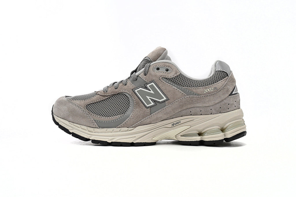 New Balance 2002R Sneakers