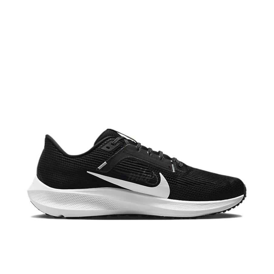 Nike Air Zoom Pegasus 40 – Black / White / Silver Mesh Running Sneakers