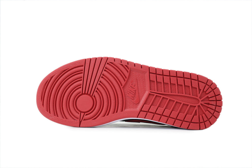 Nike Air Jordan 1 Retro Low Low-Top Sneakers