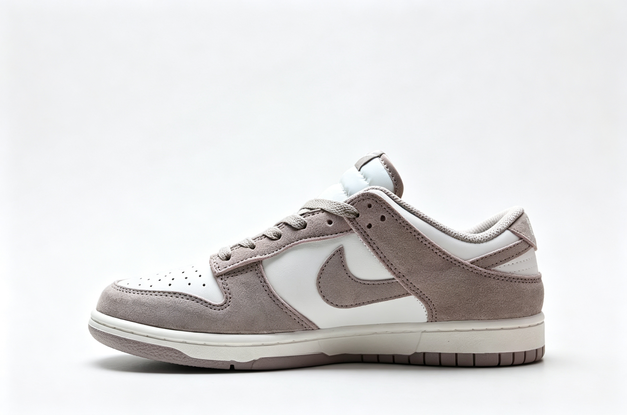 Nike Dunk Low 'Sail Mink Brown Gold' – Low-Top Sneakers