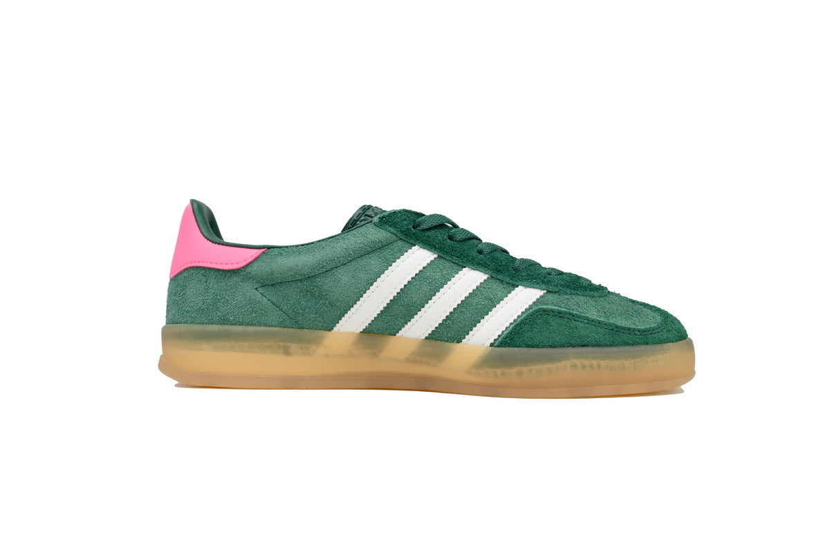 Adidas Samba OG – Retro German-Inspired Sneakers