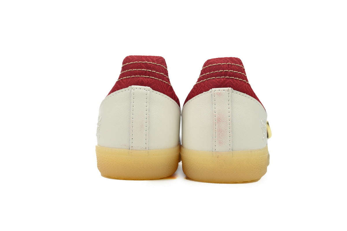 Adidas Samba OG – Retro German-Inspired Sneakers