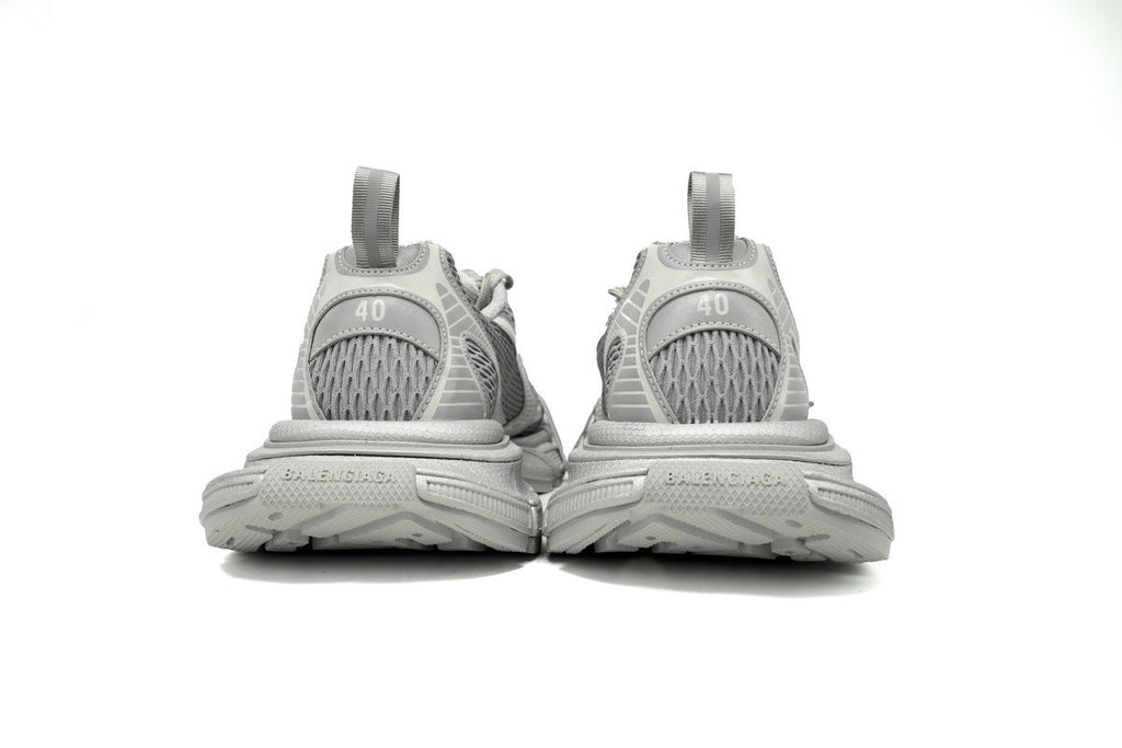 Balenciaga 3XL Sneaker – Low-Top Chunky Sole