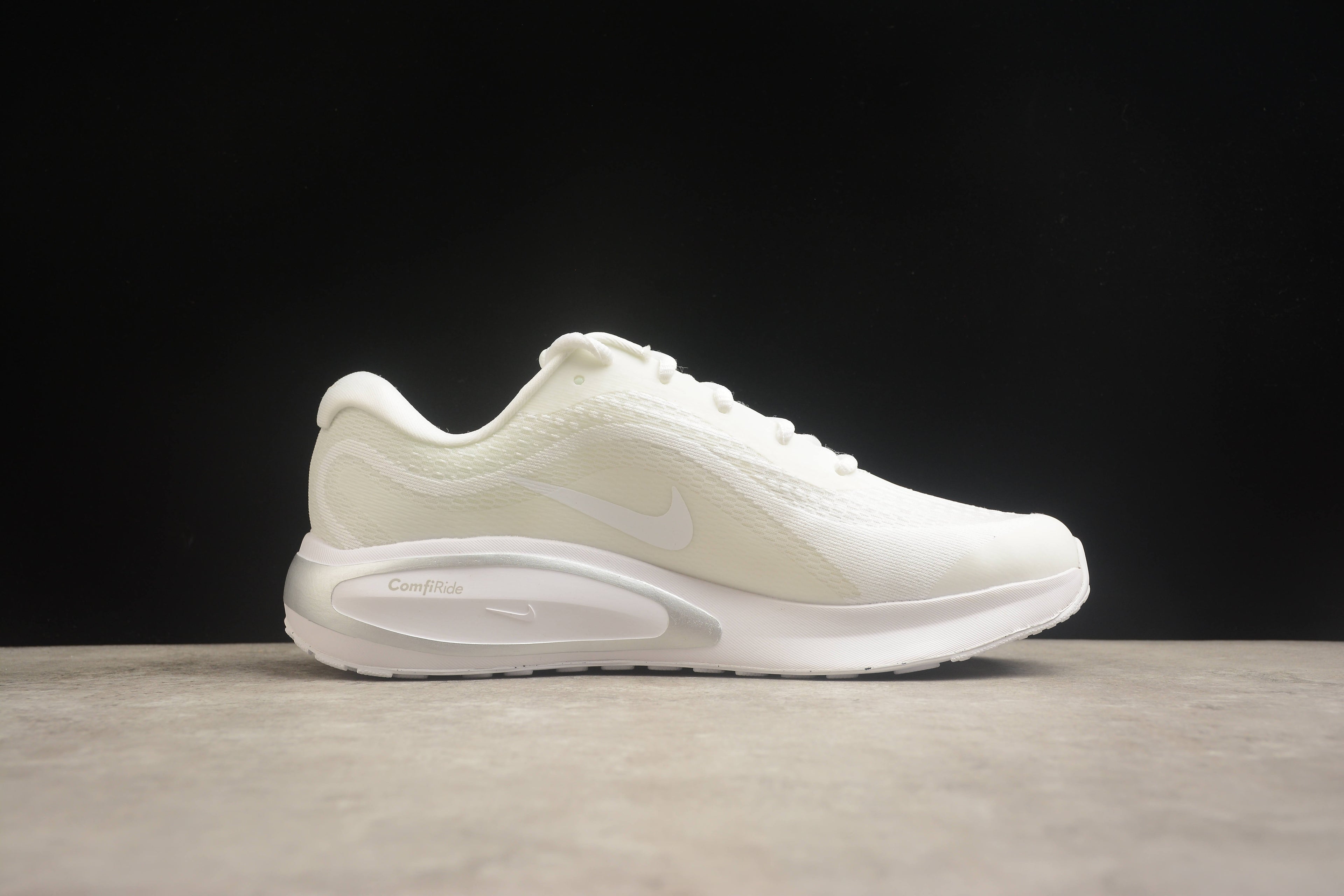 Nike Journey Run Running Shoes | Lightweight & Comfortable | EU 36-45