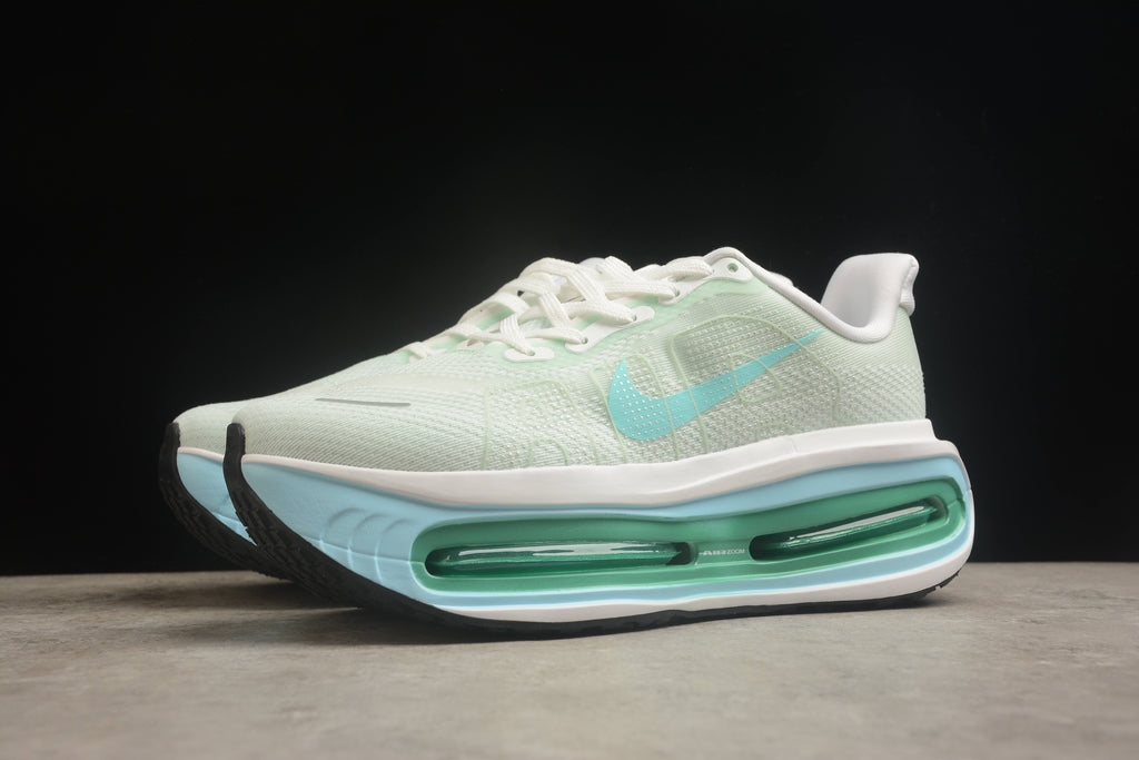 Nike Vomero 18 Running Shoes | Premium Cushioning | EU 36-45