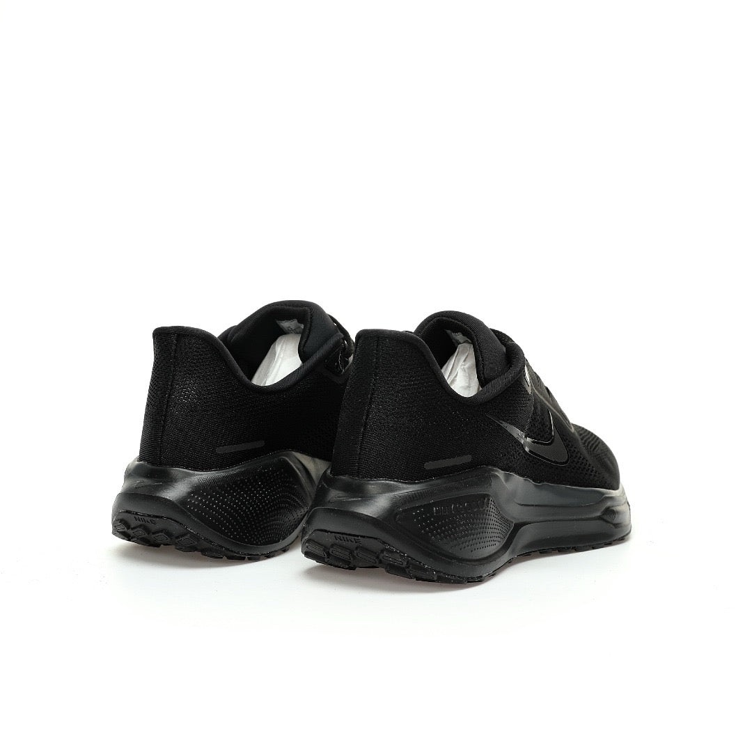 Nike Air Zoom Pegasus – All-Black Mesh Athletic Running Sneakers