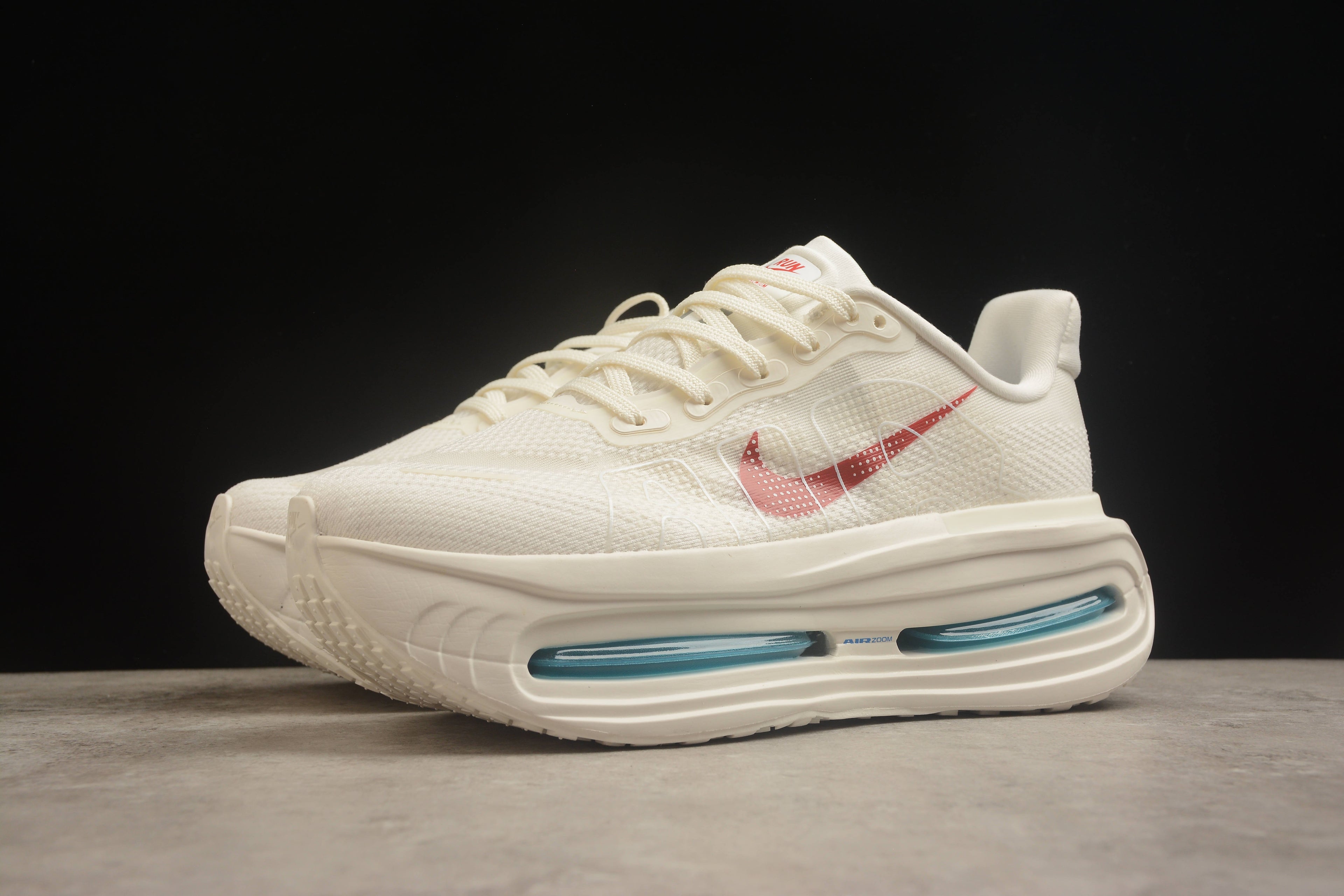 Nike Vomero 18 Running Shoes | Premium Cushioning | EU 36-45