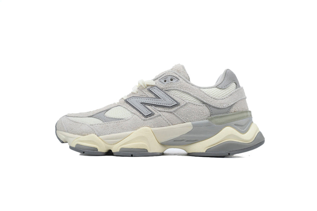 New Balance 9060 Sneakers