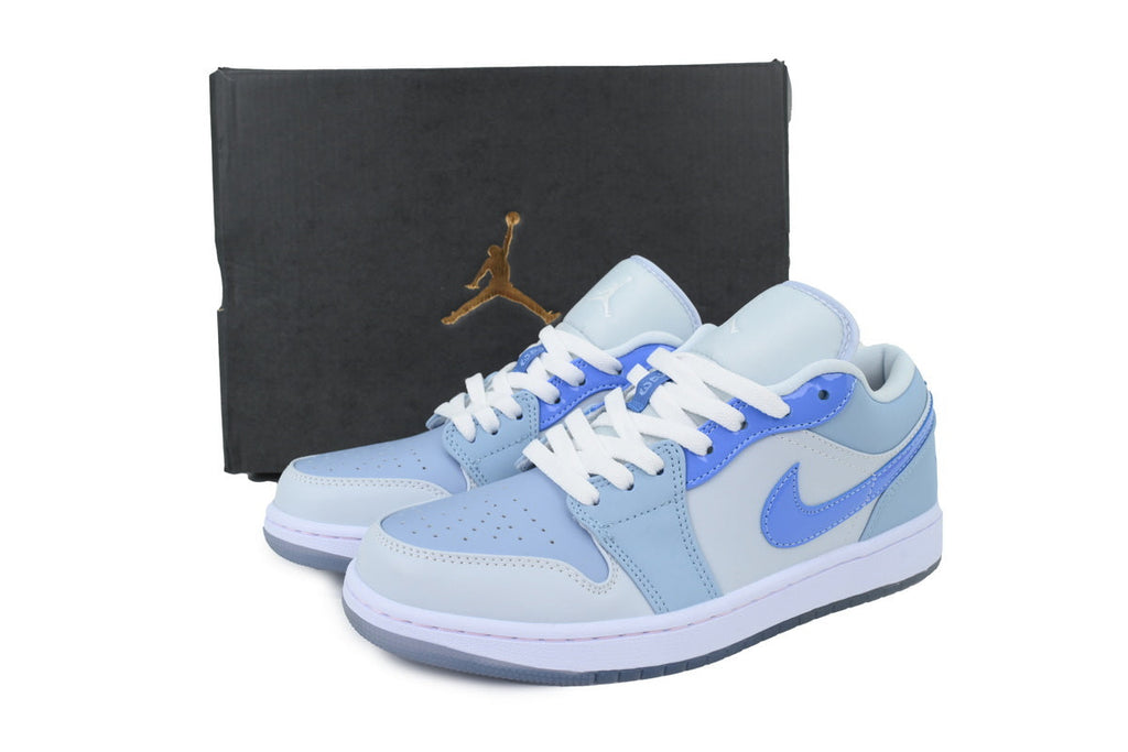 Nike Air Jordan 1 Retro Low Low-Top Sneakers