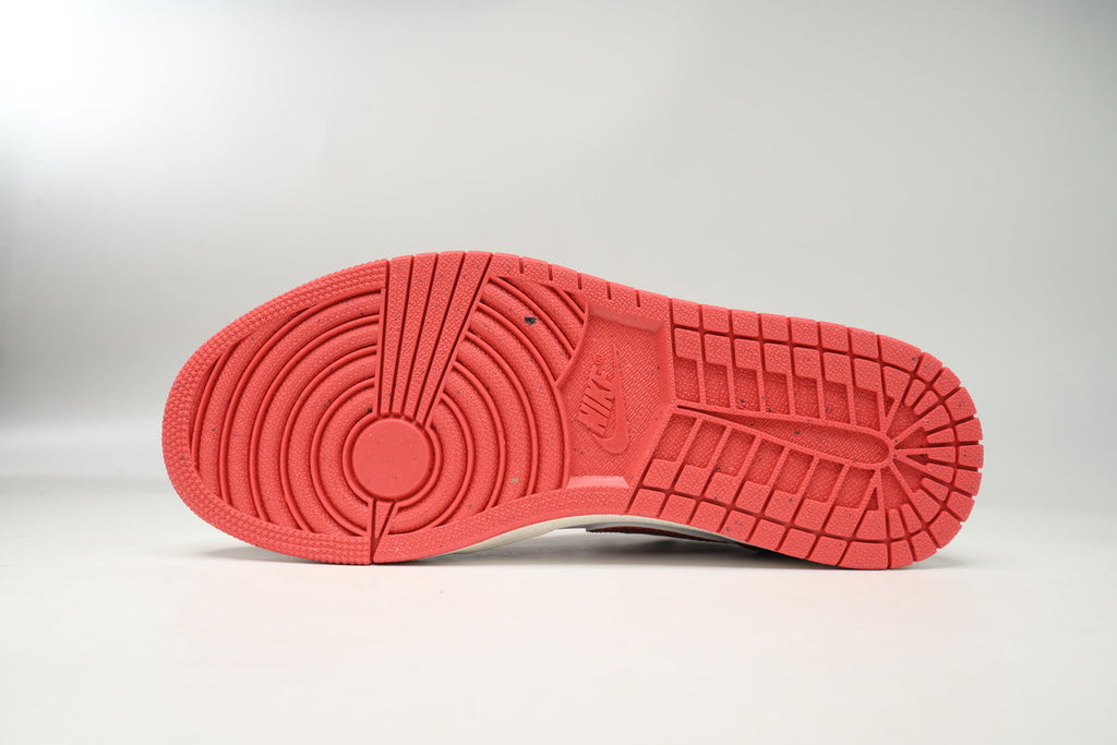 Nike Air Jordan 1 Retro Low Low-Top Sneakers