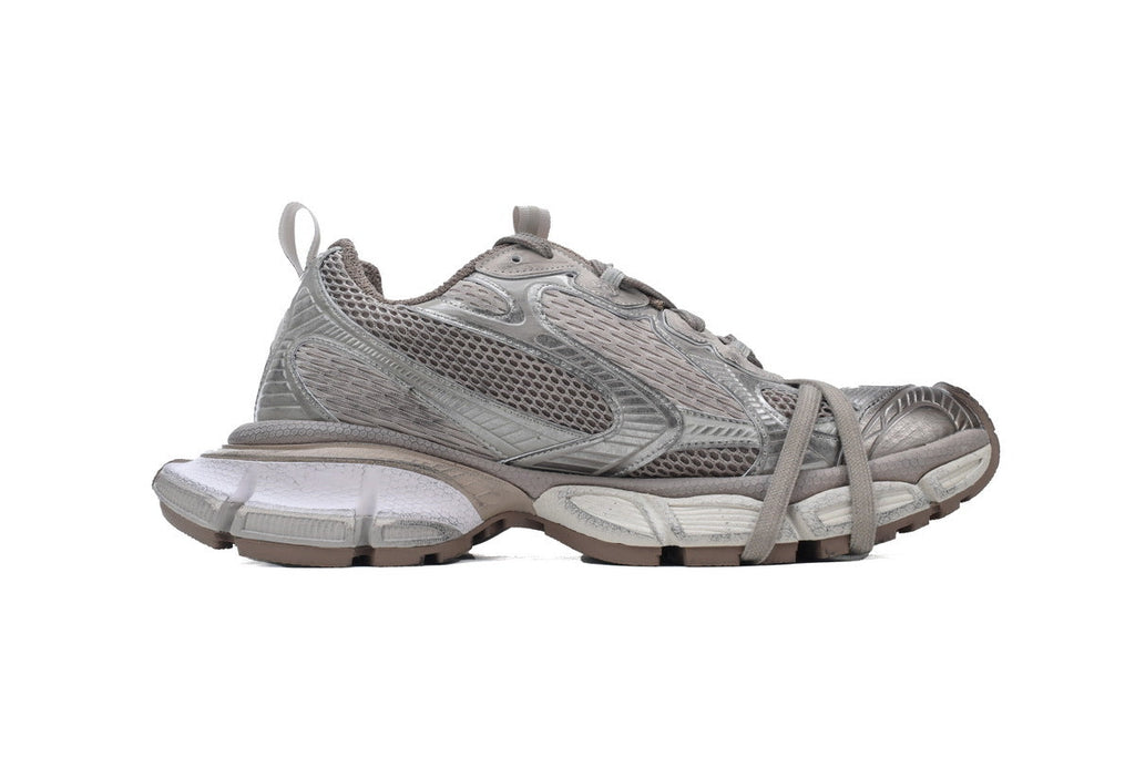 Balenciaga 3XL Sneaker – Low-Top Chunky Sole