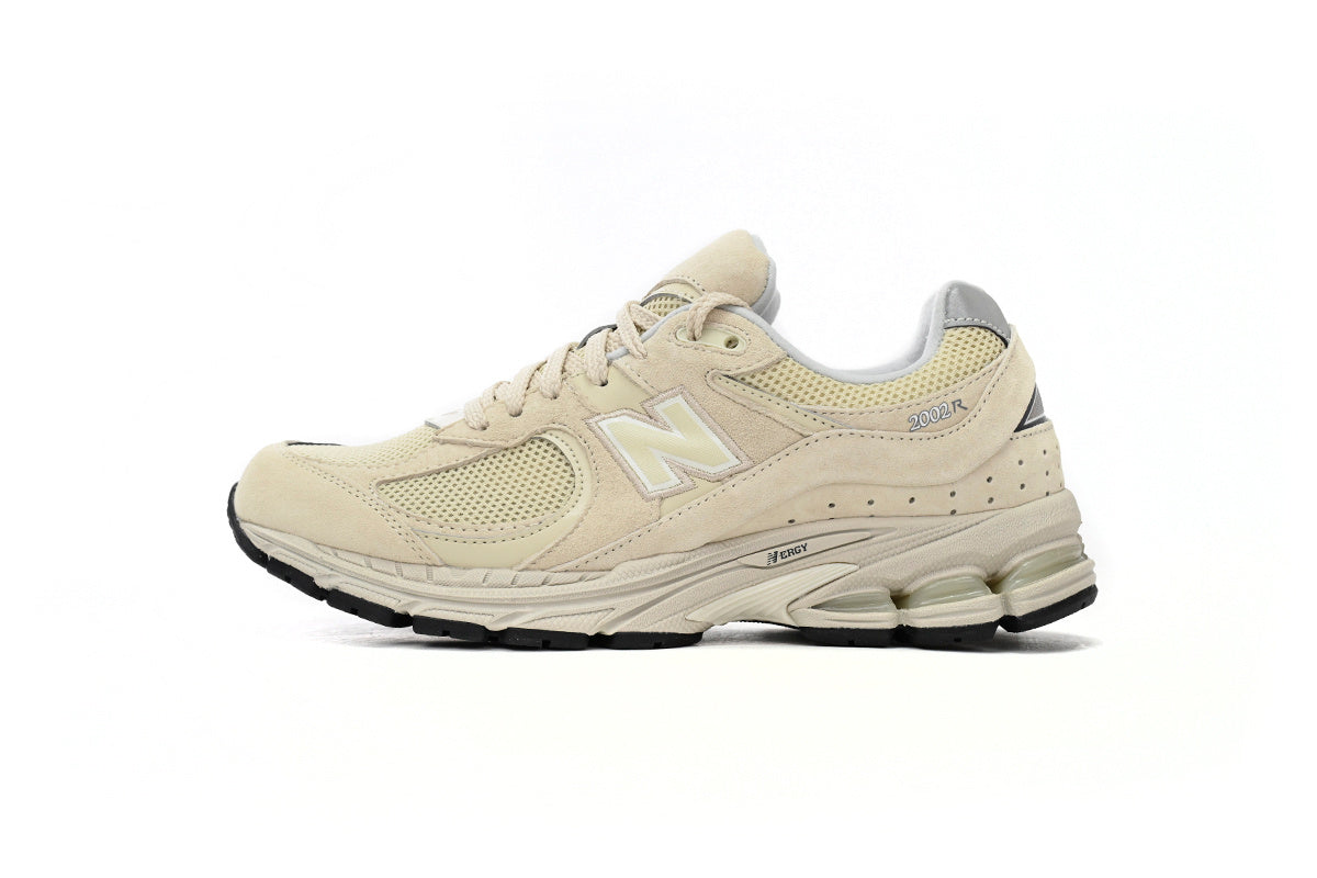 New Balance 2002R Sneakers