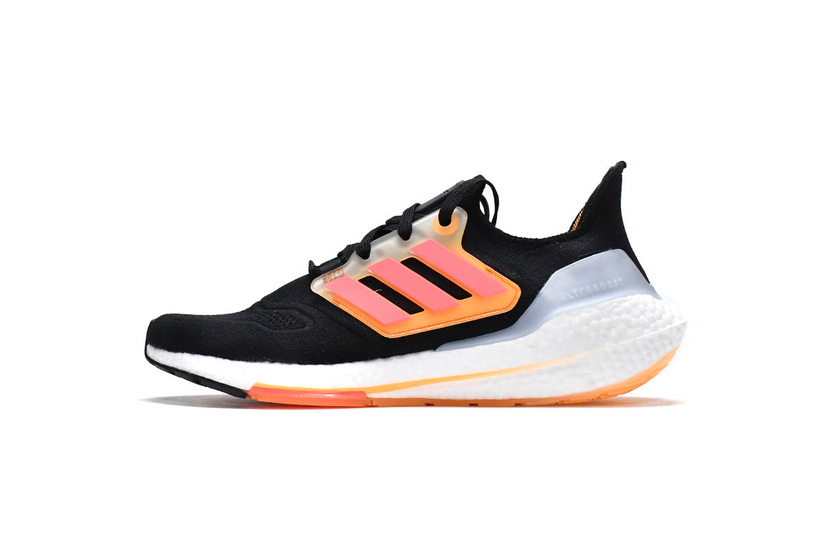 Adidas Ultraboost 22 Running Shoes