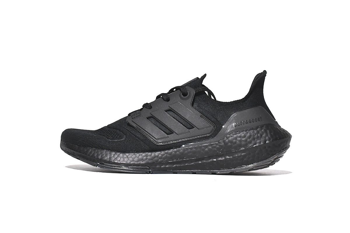 Adidas Ultraboost 22 Running Shoes