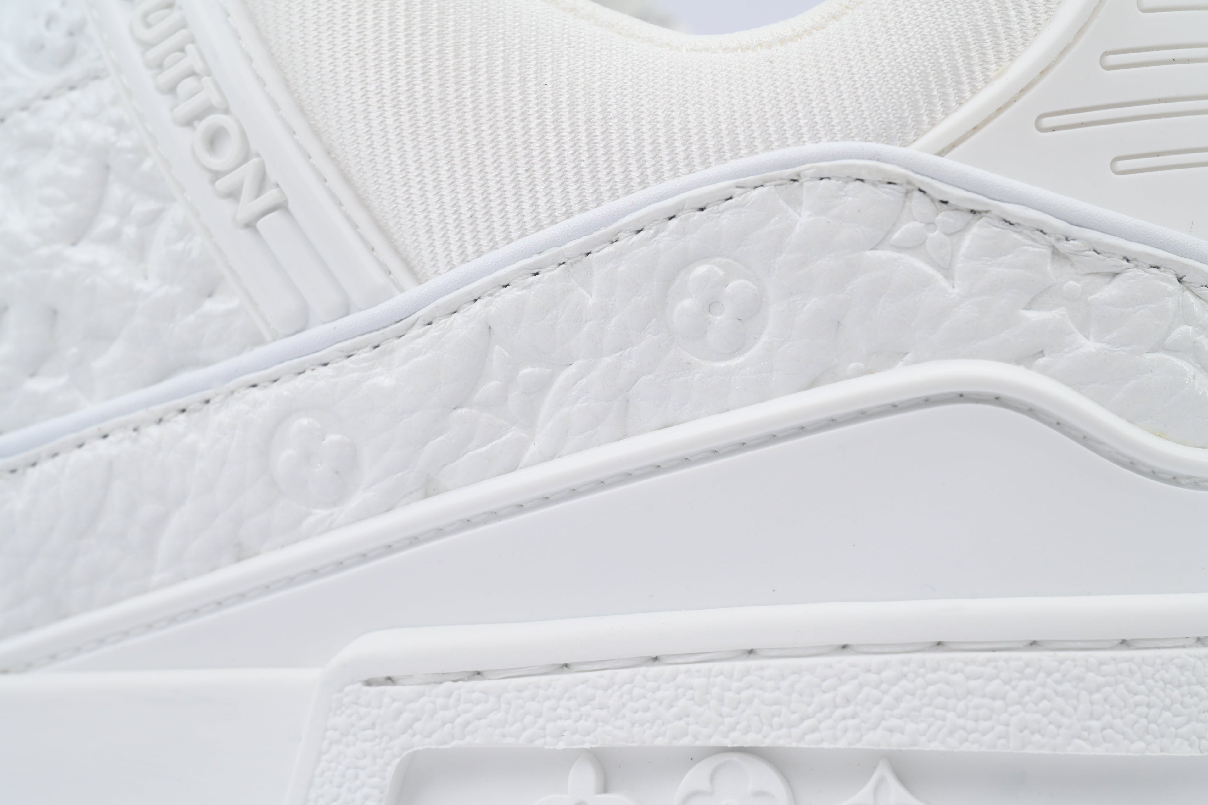 Louis Vuitton LV Trainer Sneakers