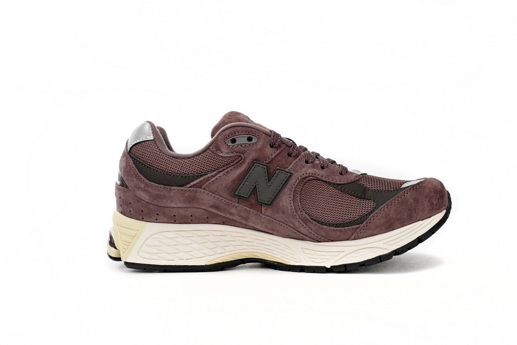 New Balance 2002R Sneakers