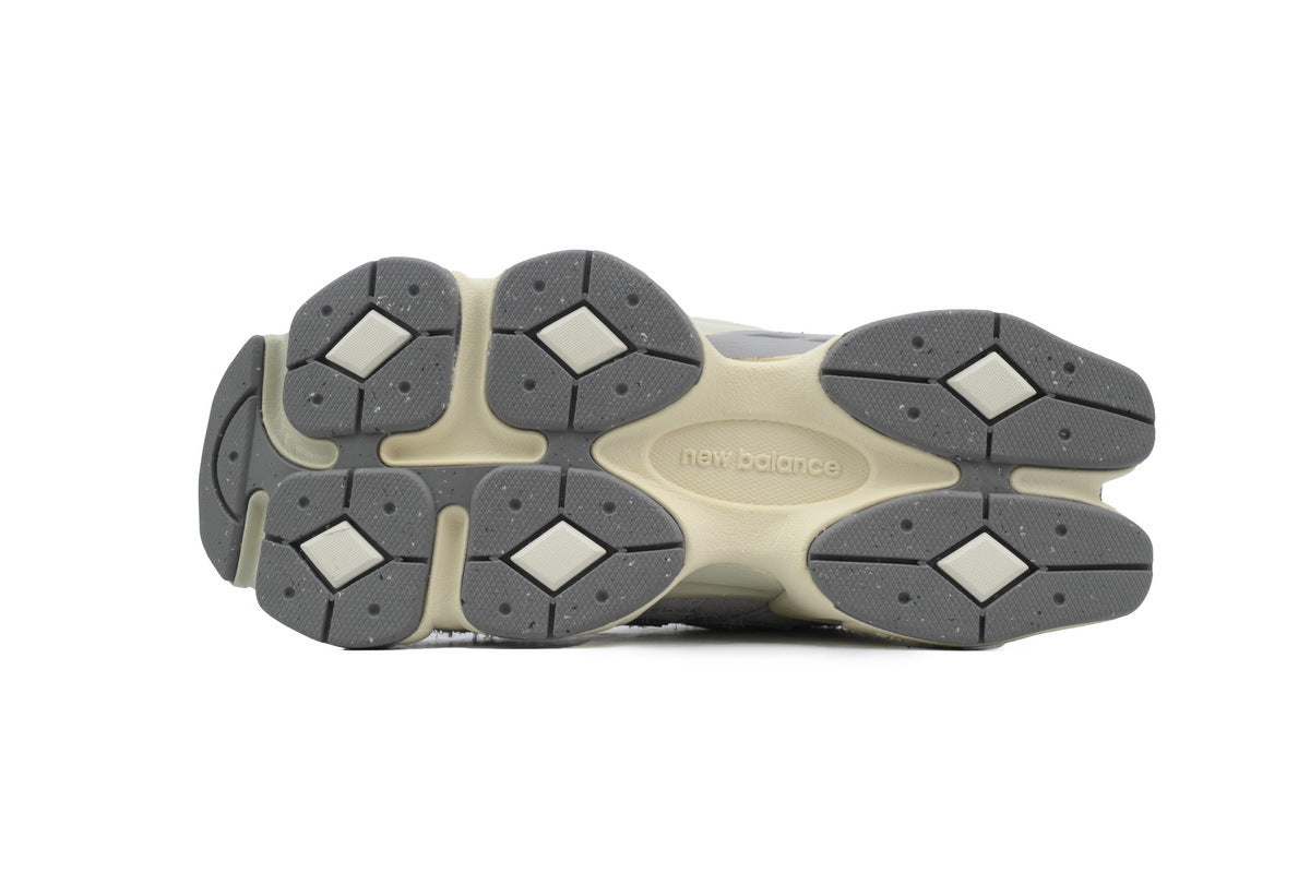 New Balance 9060 Sneakers
