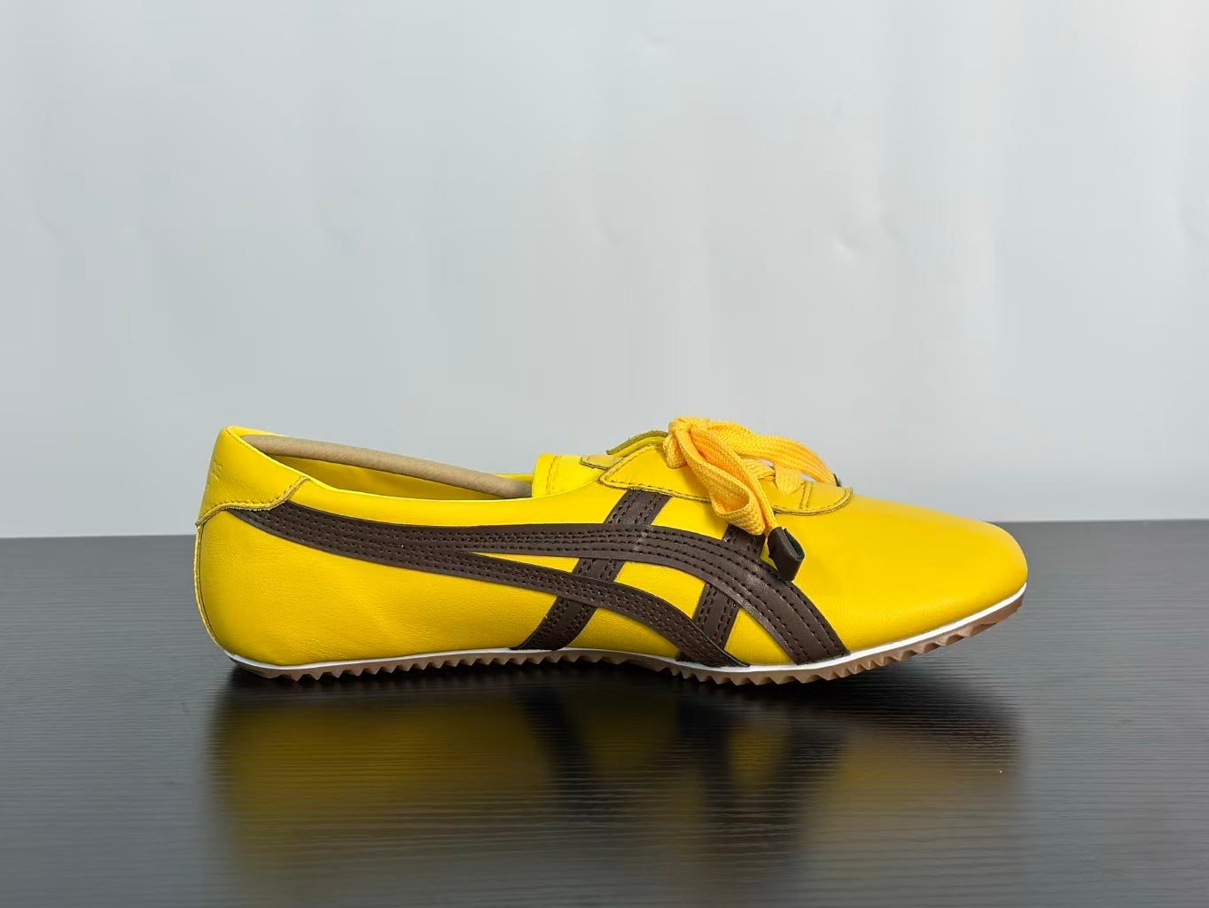 VERSACE × Onitsuka Tiger