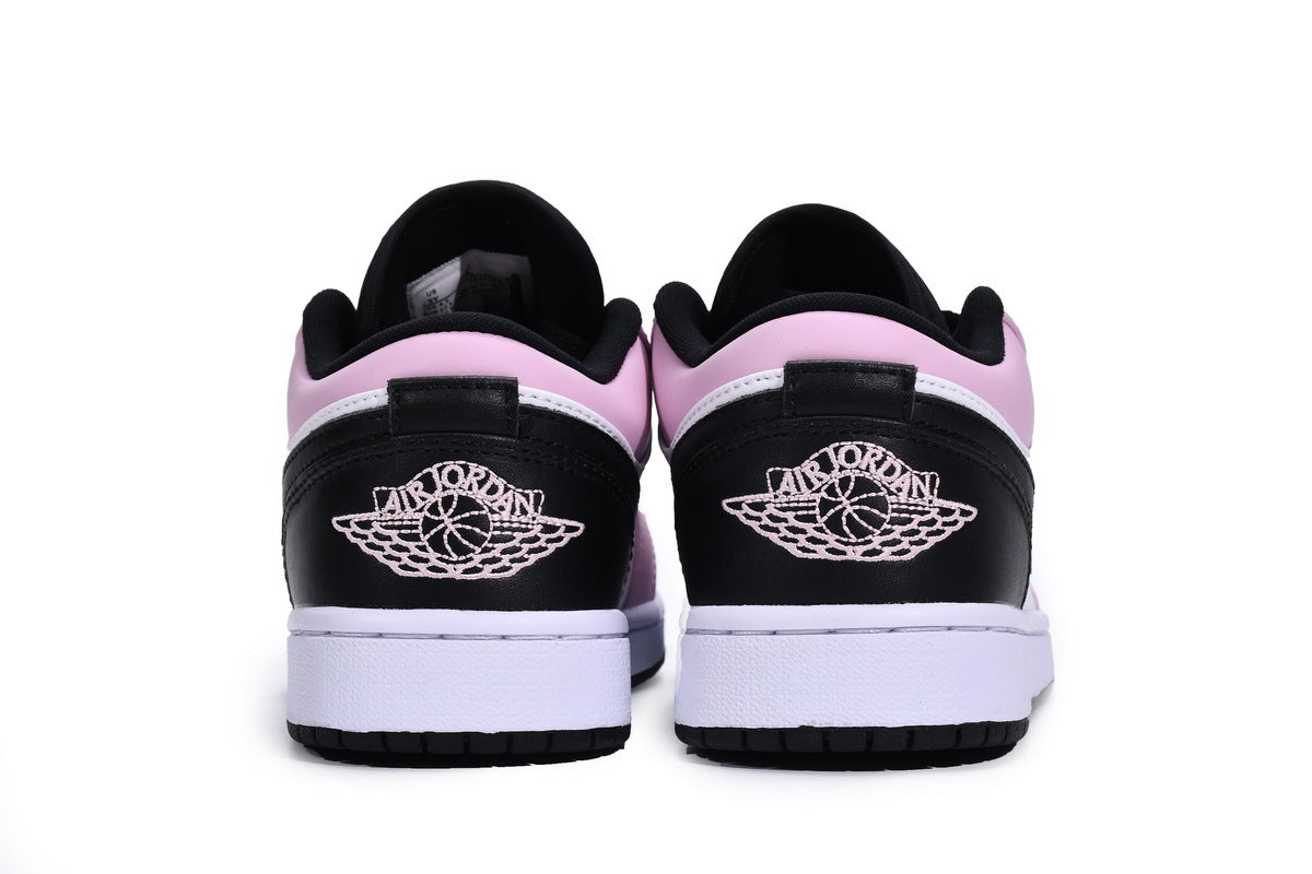 Nike Air Jordan 1 Retro Low Low-Top Sneakers