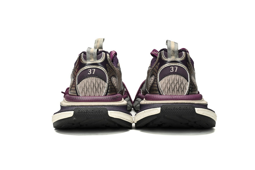 Balenciaga 3XL Sneaker – Low-Top Chunky Sole