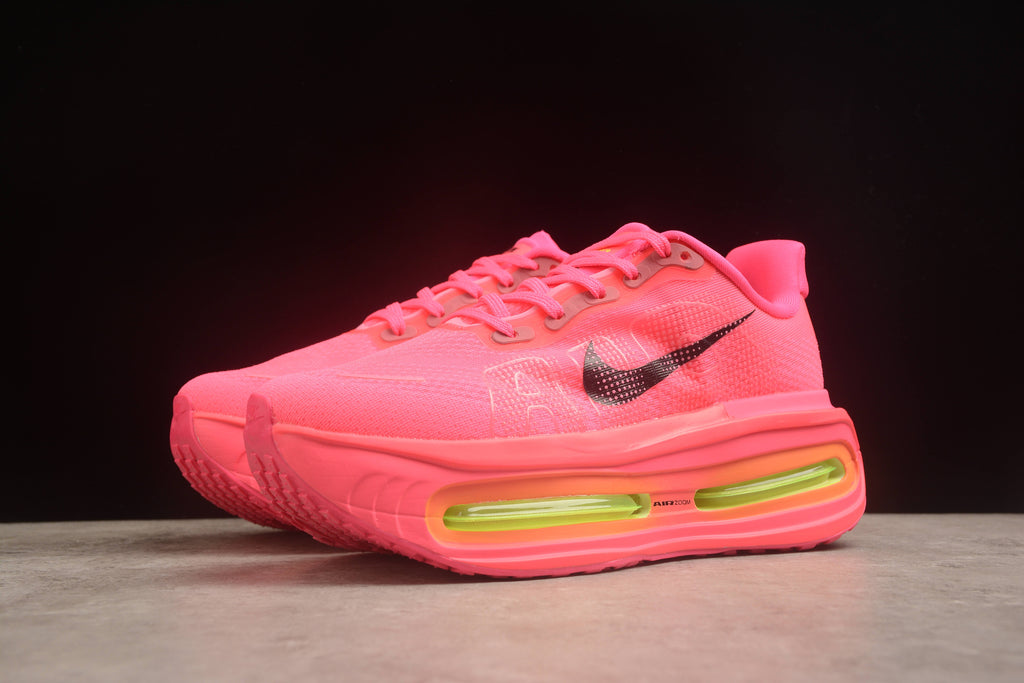 Nike Vomero 18 Running Shoes | Premium Cushioning | EU 36-45