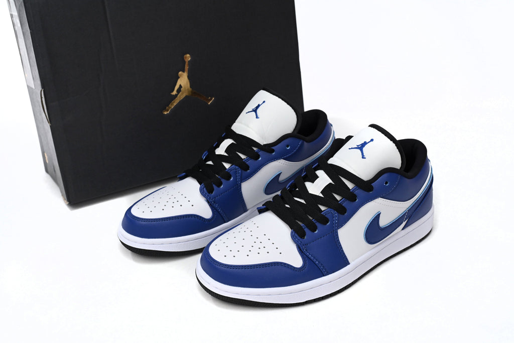 Nike Air Jordan 1 Retro Low Low-Top Sneakers
