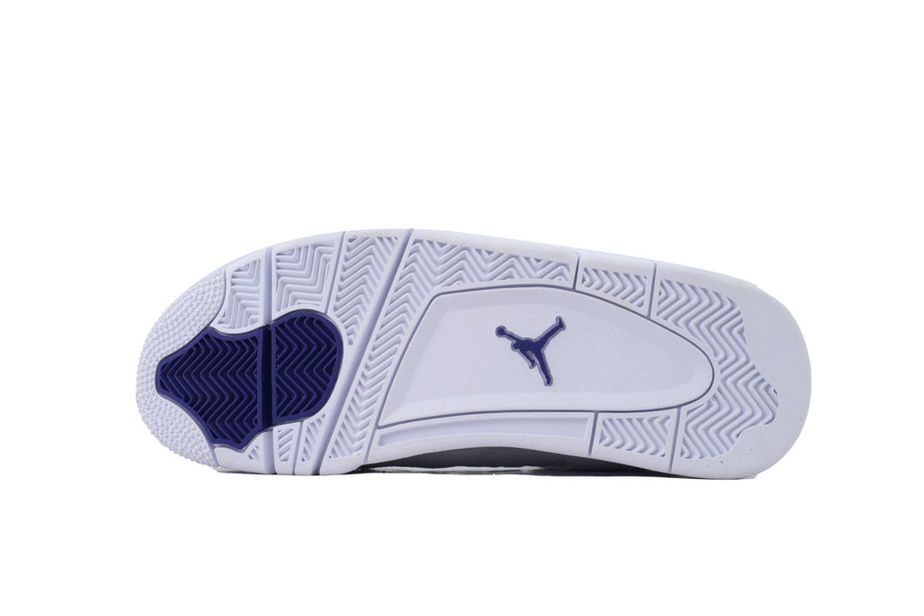 Nike Air Jordan 4 – Retro Basketball Sneakers