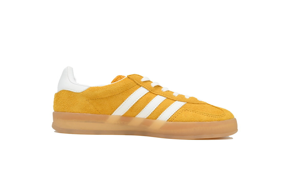 Adidas Samba OG – Retro German-Inspired Sneakers