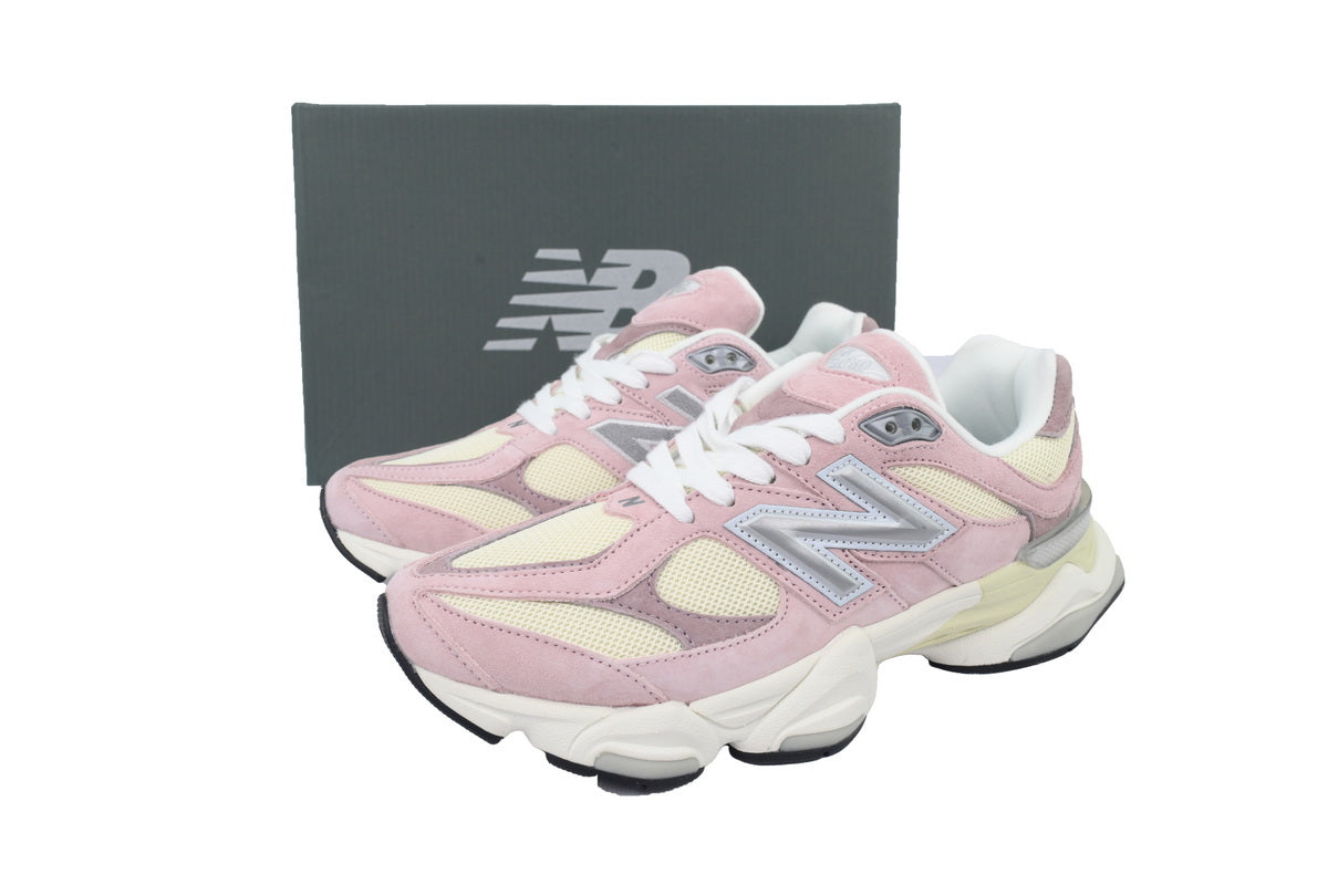 New Balance 9060 Sneakers