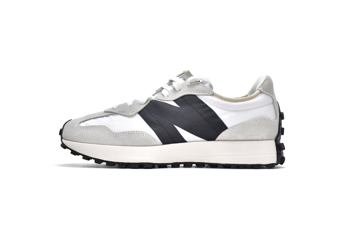 New Balance 327 Sneakers