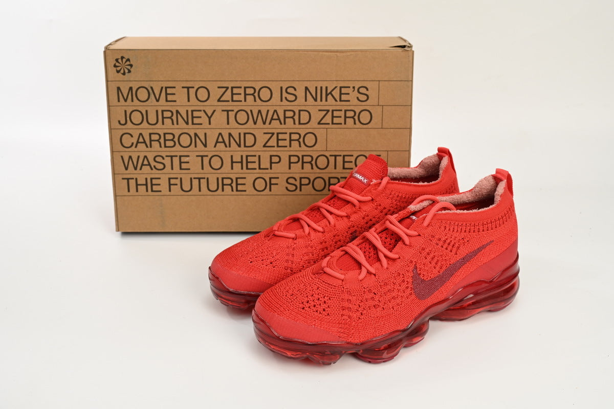 Nike Air VaporMax – Lightweight Running Sneakers