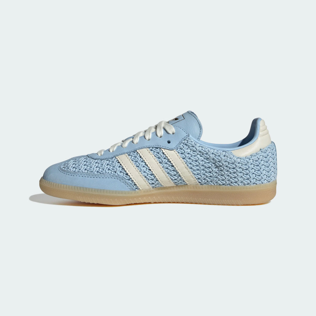 Adidas Originals – Light Blue / Cream Woven Suede Casual Sneakers
