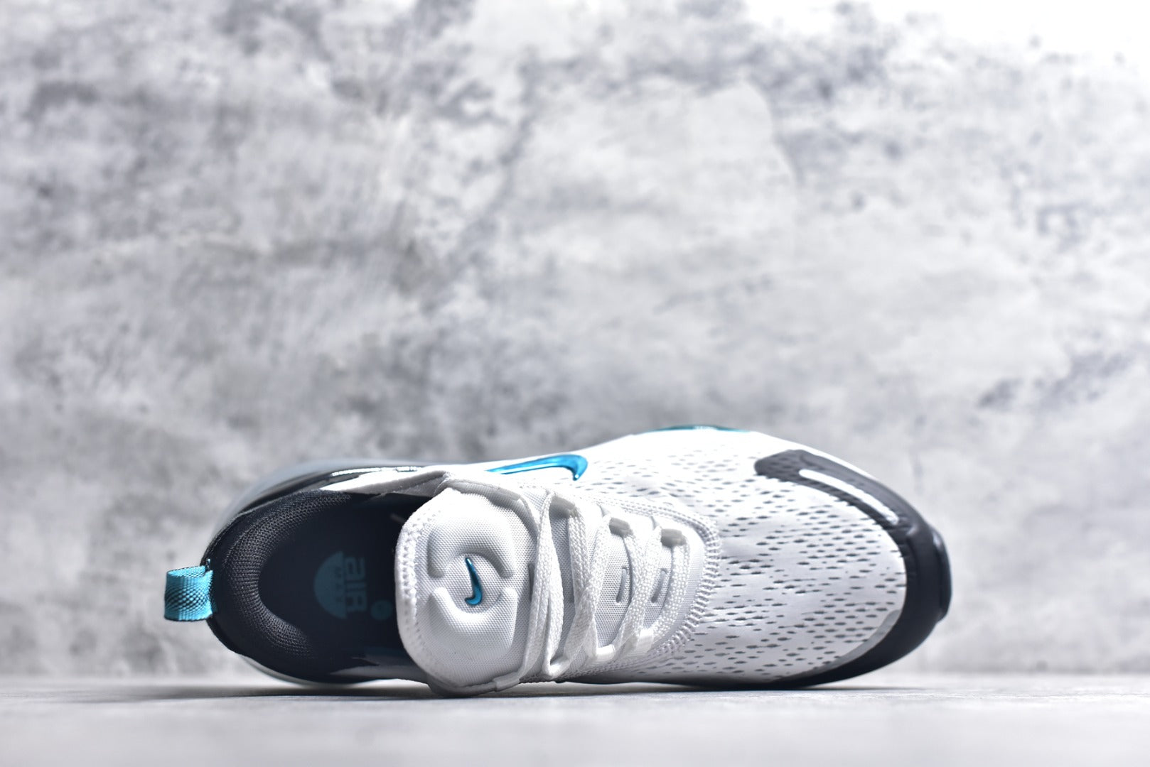 Nike Air Max 270 Sneakers | Iconic Air Cushioning | EU 36-45