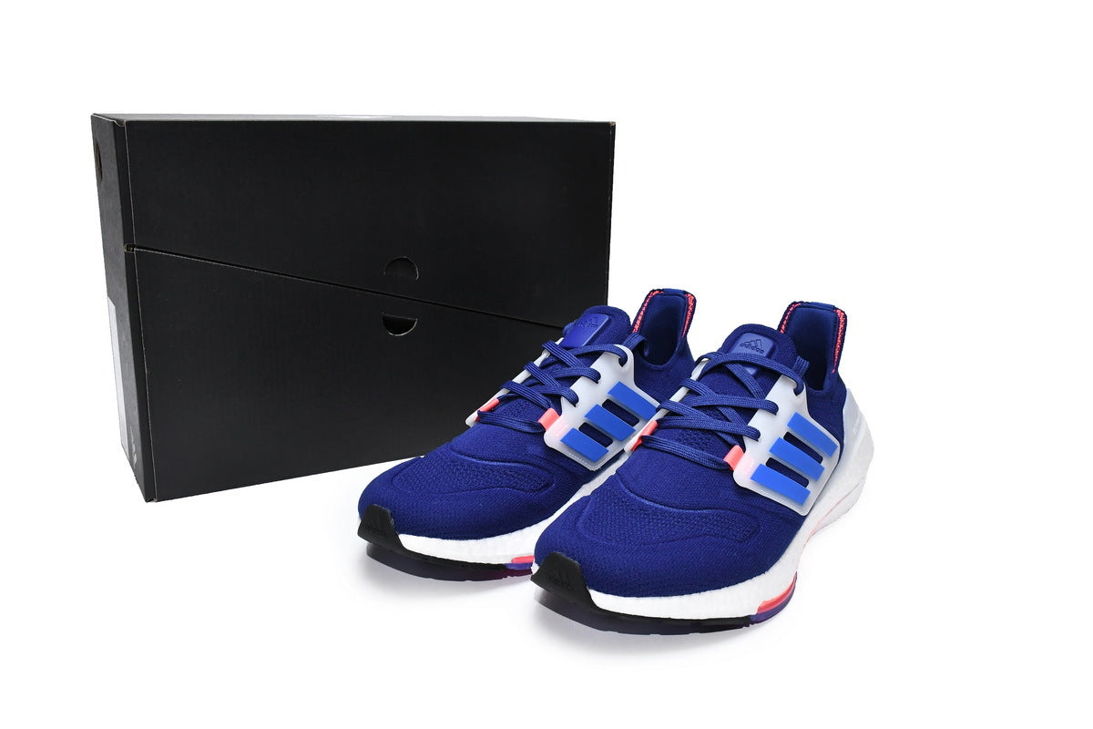 Adidas Ultraboost 22 Running Shoes