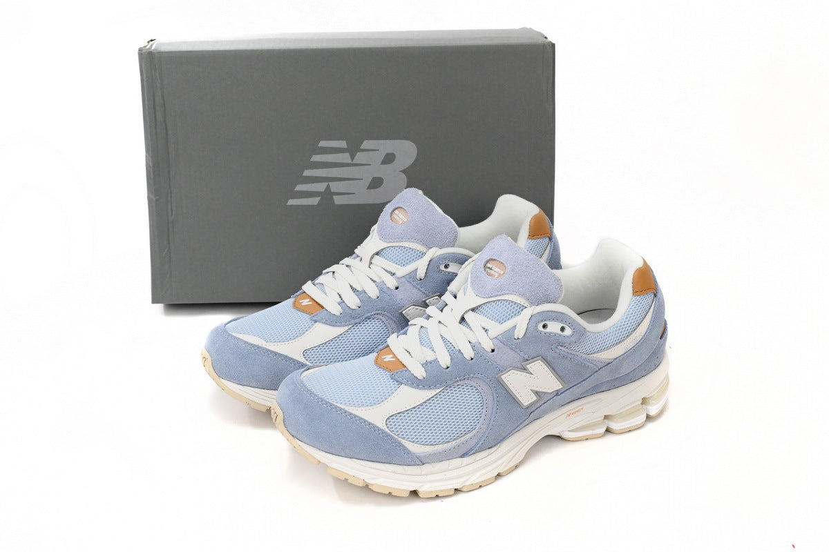 New Balance 2002R Sneakers