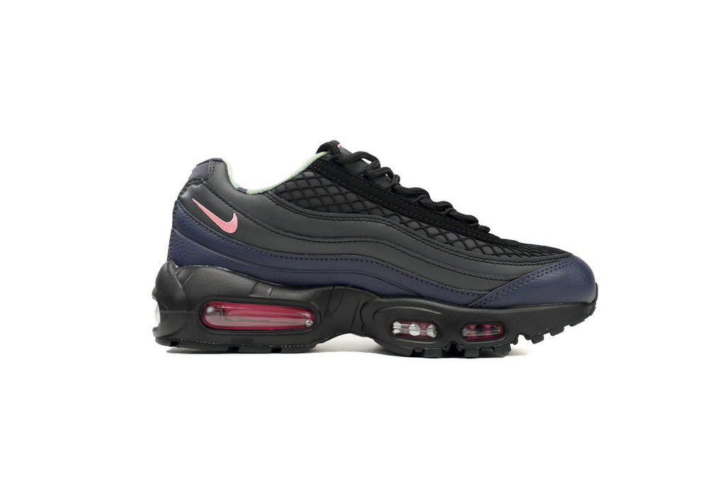 Nike Air Max 95 – Classic Sneakers