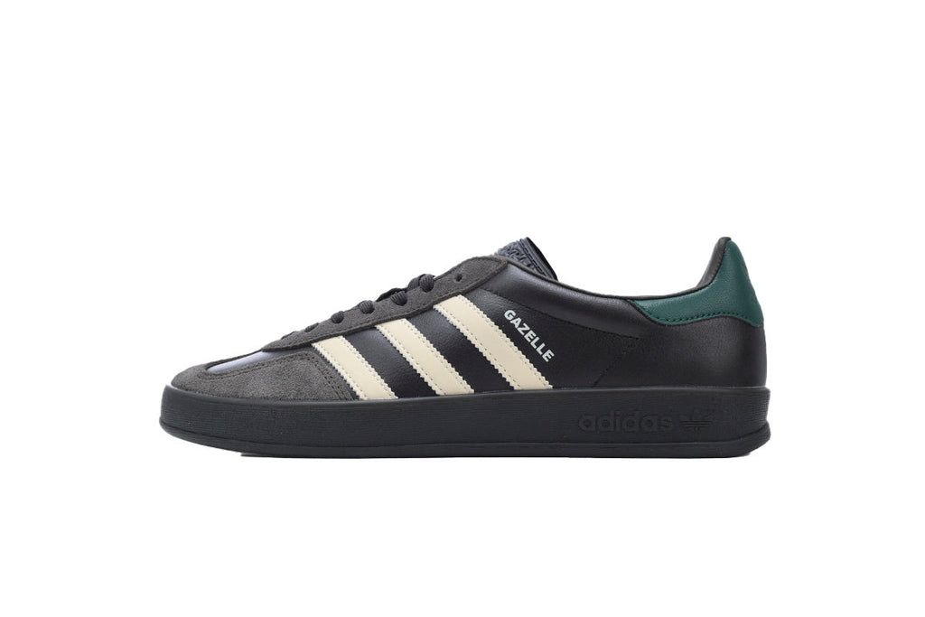 Adidas Samba OG – Retro German-Inspired Sneakers