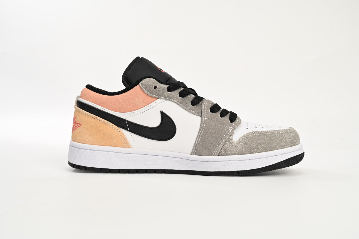 Nike Air Jordan 1 Retro Low Low-Top Sneakers