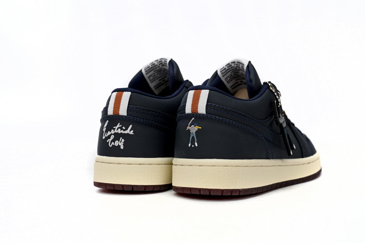 Nike Air Jordan 1 Retro Low Low-Top Sneakers
