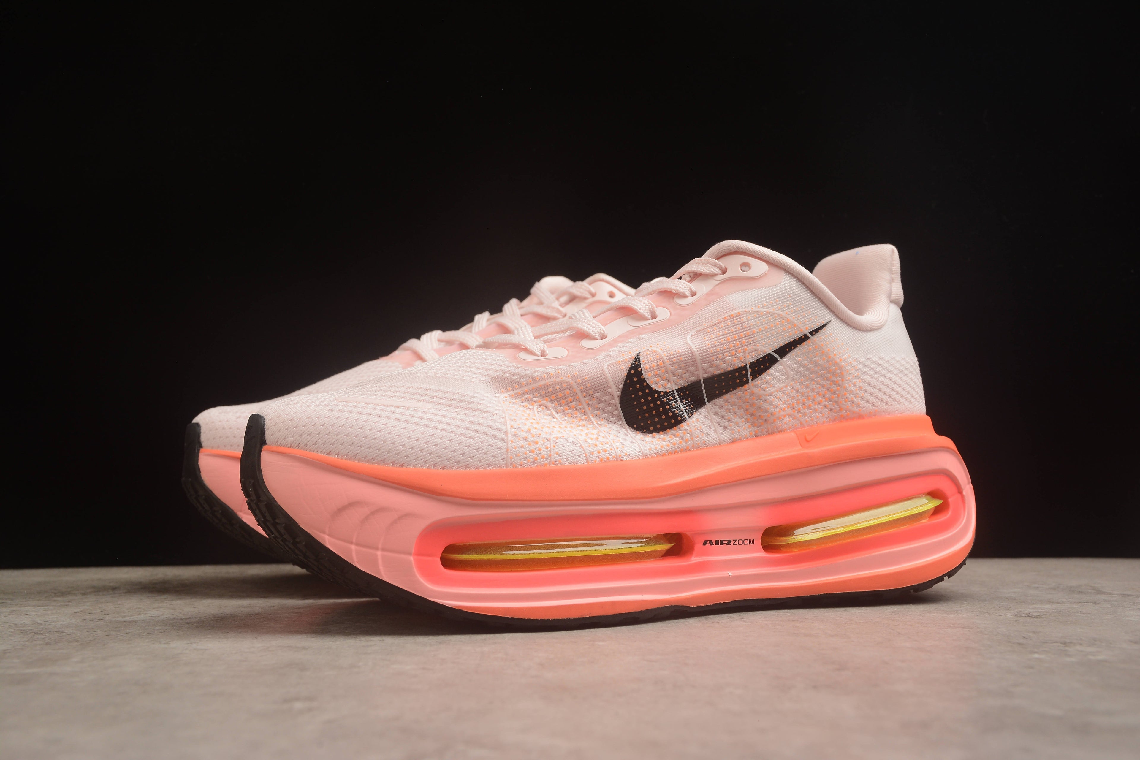 Nike Vomero 18 Running Shoes | Premium Cushioning | EU 36-45