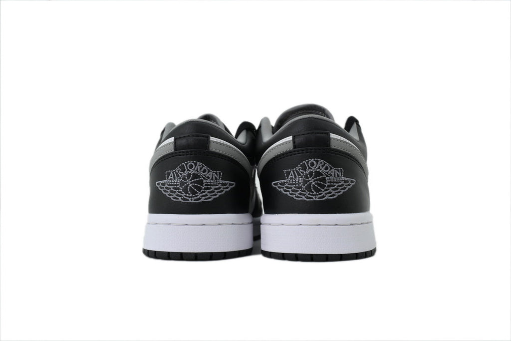 Nike Air Jordan 1 Retro Low Low-Top Sneakers
