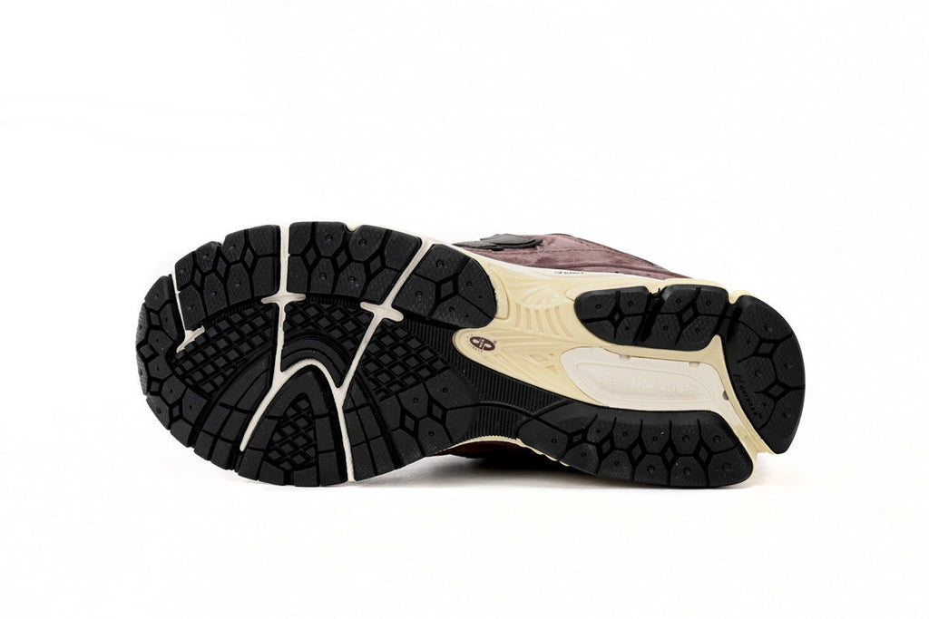 New Balance 2002R Sneakers