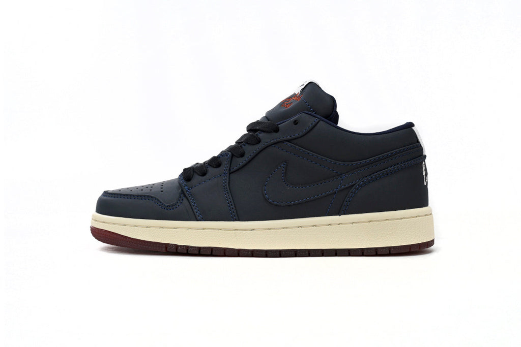 Nike Air Jordan 1 Retro Low Low-Top Sneakers