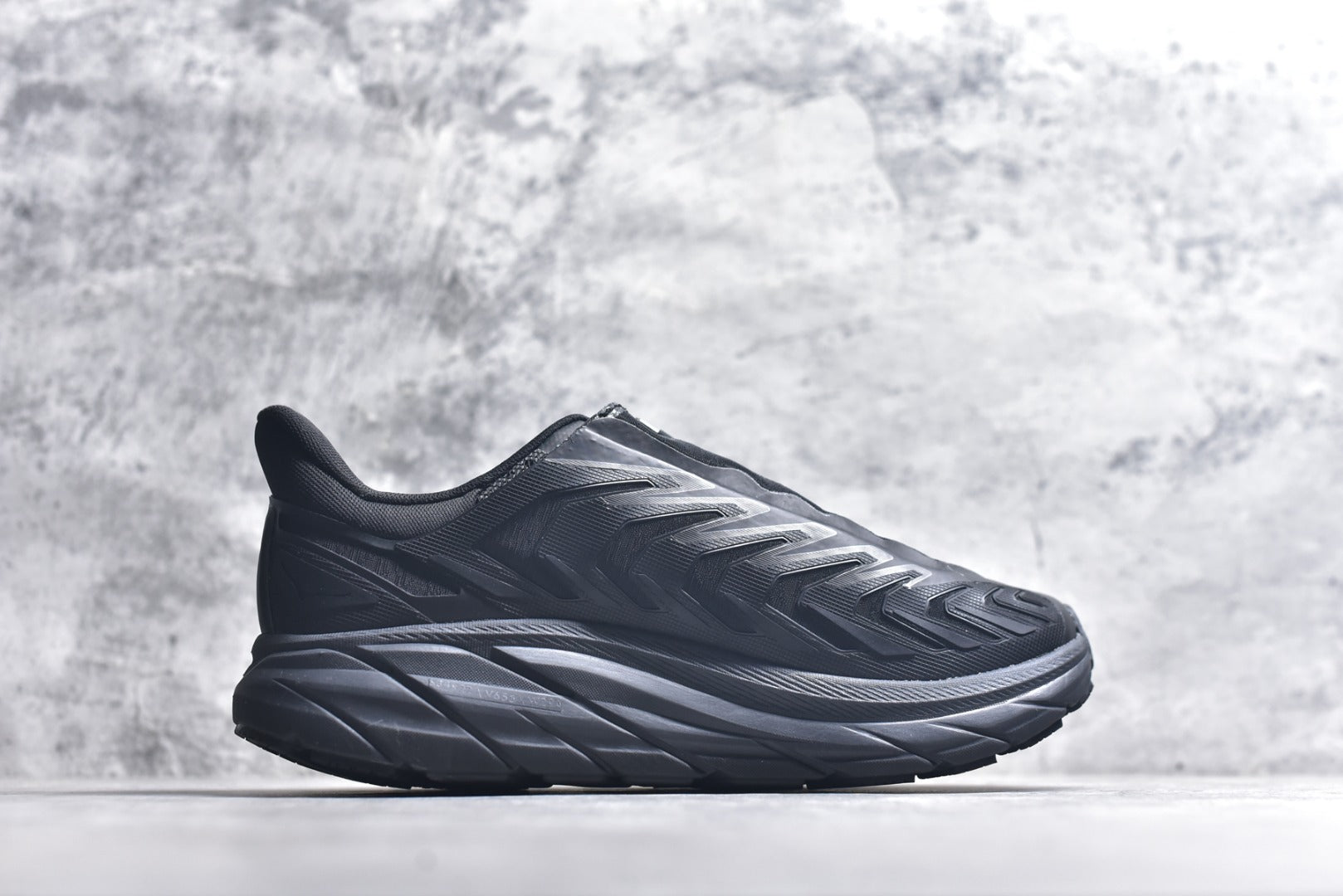 HOKA Clifton Running Shoes | Maximum Cushioning & Comfort | EU 36-45