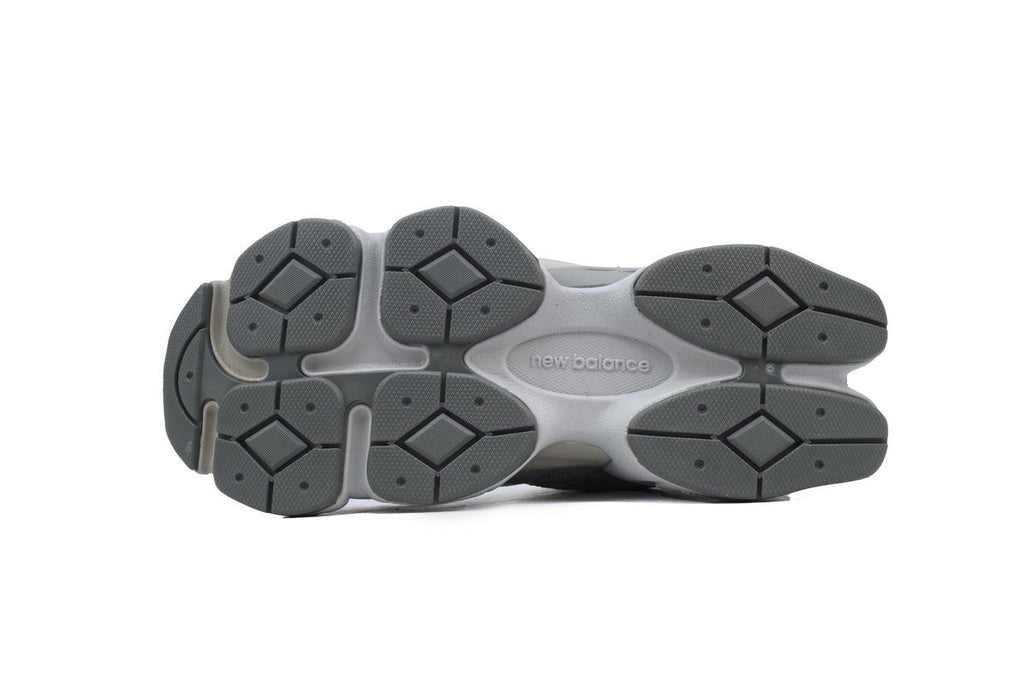 New Balance 9060 Sneakers