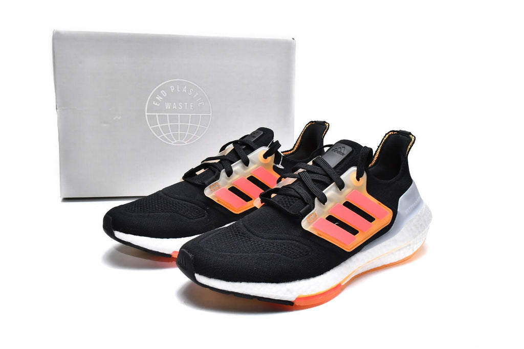 Adidas Ultraboost 22 Running Shoes