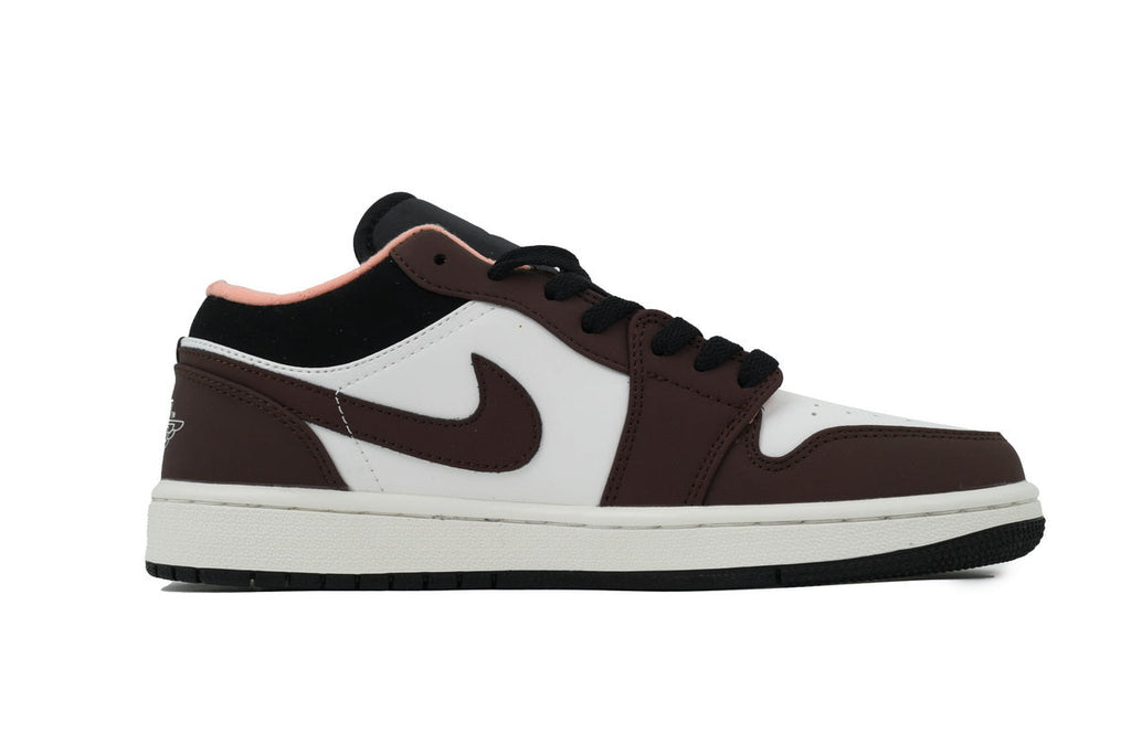 Nike Air Jordan 1 Retro Low Low-Top Sneakers