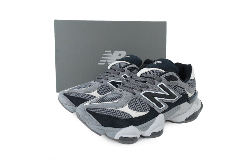 New Balance 9060 Sneakers