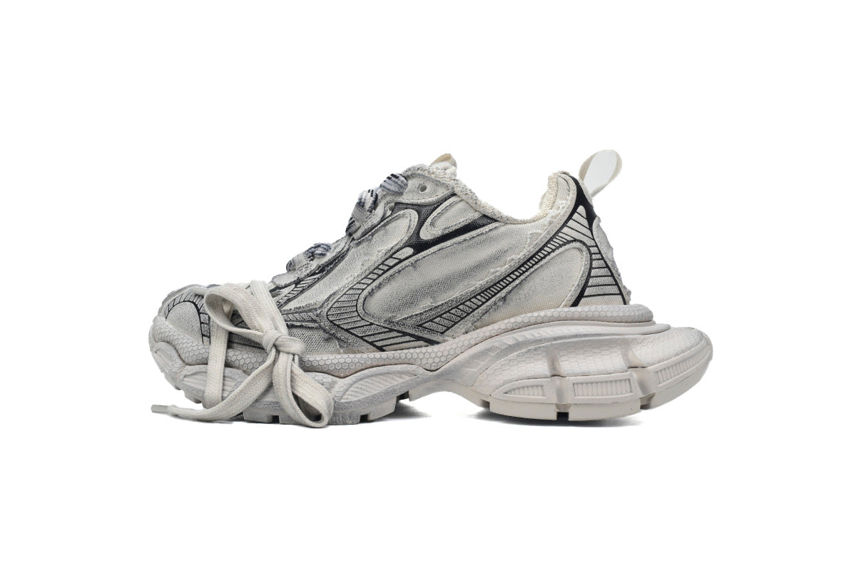 Balenciaga 3XL Sneaker – Low-Top Chunky Sole