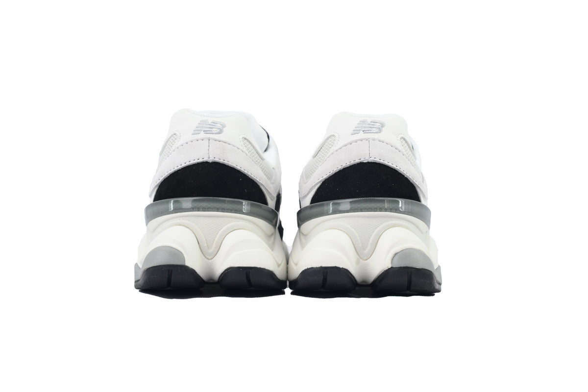 New Balance 9060 Sneakers